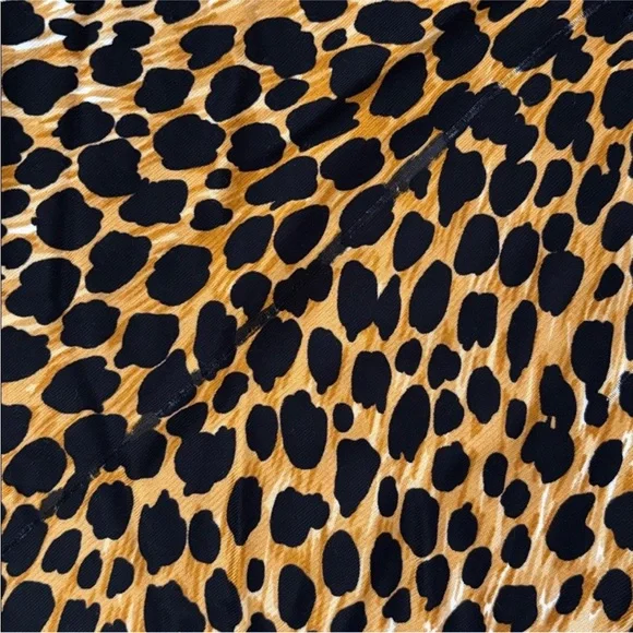 Dolce & Gabbana Vintage Leopard Print Midi Skirt - Picture 4 of 5